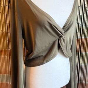 Fabletics Olive Knot-Front Crop Top